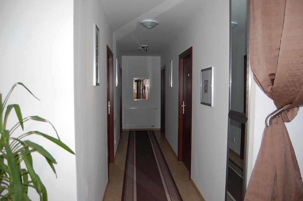Pokoje Erjot Hd Hostel Niemodlin Εξωτερικό φωτογραφία